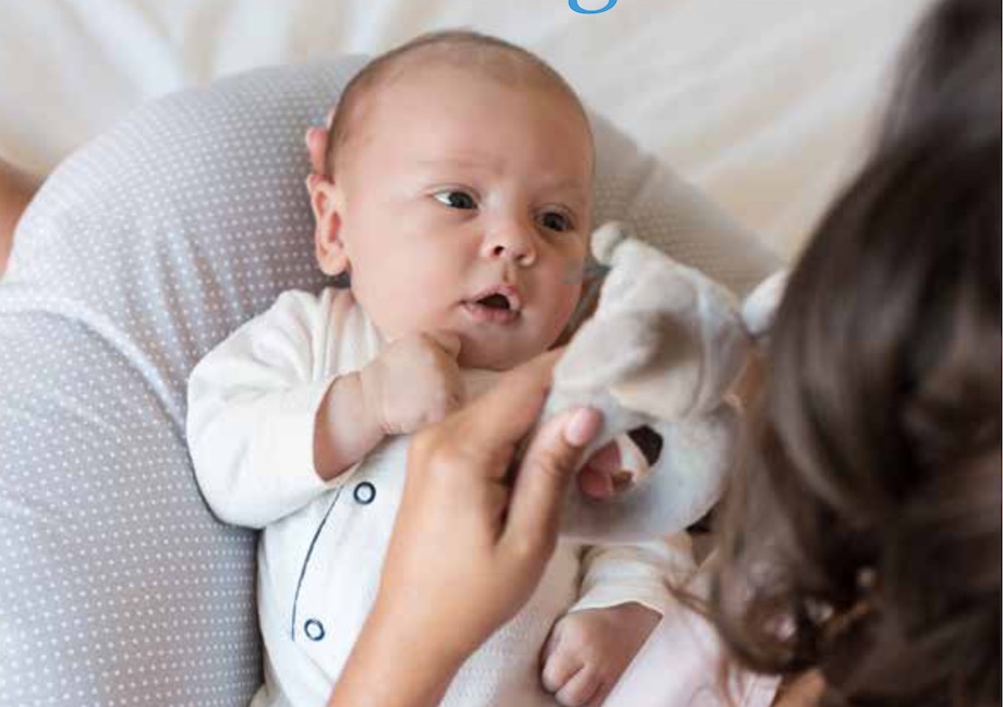 https://parentscentre.org.nz/wp-content/uploads/2020/10/breastfeeding-problems.jpg